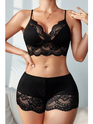 Pileli Store Pilelistore Kadın Siyah Kaşkorse ve Dantel Detaylı Şortlu Gecelik Takım