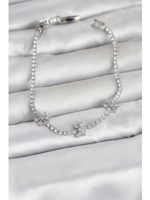 Pileli Store Pilelistore Pirinç Gümüş Renk Çiçek Model Zirkon Taşlı Su Yolu Kadın Bileklik - TJ-BB8380