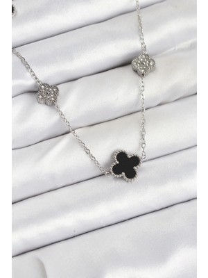 Pileli Store Pilelistore  316L Çelik Zincir Gümüş Renk Siyah ve Zirkon Taşlı Yonca Kadın Kolye