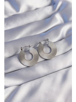 Pileli Store Pilelistore  316L Çelik Gümüş Renk Oval Çizgili Plaka Küpe