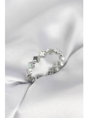 Pileli Store Pilelistore  Gümüş Renk Sedefli Yonca Model Kadın Yüzük