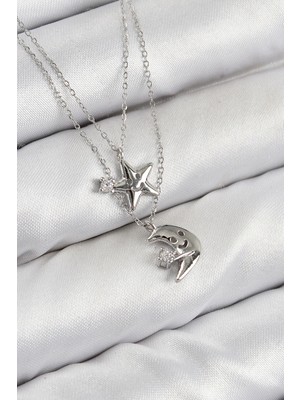 Pileli Store Pilelistore  Pirinç Zirkon Taşlı Yıldız ve Ay Model Gümüş Renk Kadın Kolye
