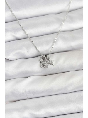 Pileli Store Pilelistore  Pirinç Gümüş Renk Minimal Charmlı Kadın Kolye