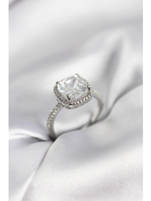 Nacario Mey Ithalat® Kare Tek Taş Model Zirkon Taşlı Gümüş Renk Kadın Yüzük