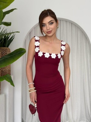 Mıng Çiçek Detaylı Elbise