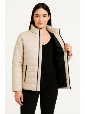 Pileli Store Bomber Mont Ceket – Su Itici Kumaş, Kapitone Astarlı, Fermuarlı, Kışlık - Bej -