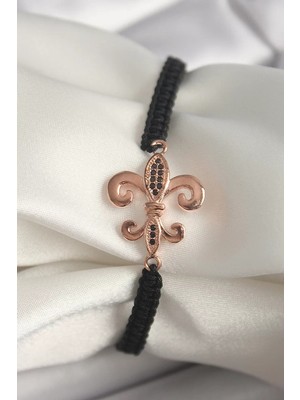 Renas Store Pirinç Renk Zirkon Taş Işlemeli Zambak Figür Asansörlü Makrome Model Kadın Bileklik - TJ-BB680