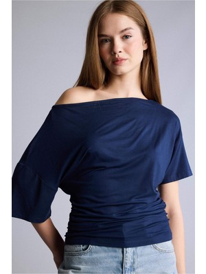 DeFacto Loose Fit kısa kollu tişört H7189AX26SM