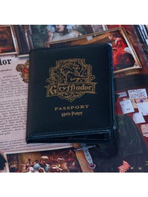 Sihir Dükkanı Gryffindor Pasaport Kılıfı Lisanslı Deri