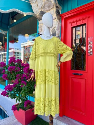 Yılday Gür Butik Pul Işlemeli Sarı Ipek Kadın Elbise - Standart Beden