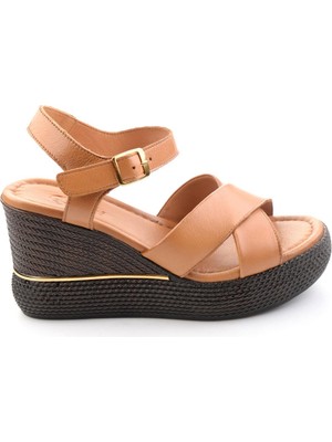 Bambi Taba Hakiki Deri Kadın Sandalet K05433193903