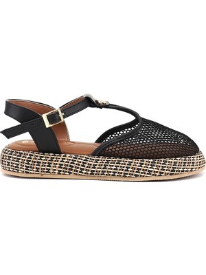 Gönderi(r) Kadın Siyah  Fileli Düz Tabanlı Sandalet