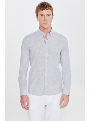 Altınyıldız Classics Slim Fit Dar Kesim Düğmeli Yaka Armürlü Gömlek