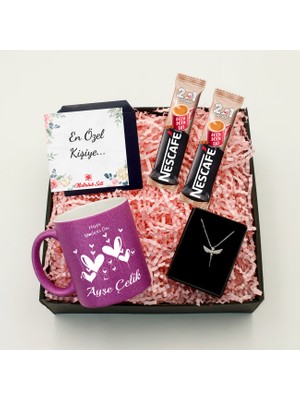 As Gift Anneler Gününe Özel Kişiye Özel Simli Mor Kupa & Kokulu Sabun & Nescafe Kahve Hediye Seti