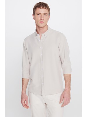 Altınyıldız Classics Slim Fit Dar Kesim Düğmeli Yaka Gofre Desenli Gömlek