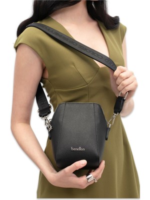 Benetton BNT_1803 19X11,5X7 Kol Sı Siyah Kadın Çanta