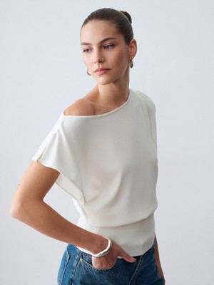 Dilvin 10870 Lyocell Karışımlı Dökümlü Bluz-Ekru