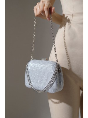 Enoch Kadın Sim Dokulu Gümüş Çerçeveli ve Çift Zincir Askılı Minimalist Abiye El Çantası