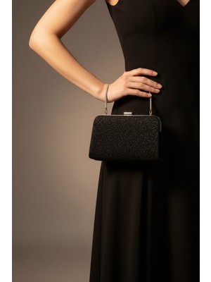 Enoch Kadın Sim Dokulu Gümüş Çerçeveli ve Ince El Saplı Minimalist Abiye Portföy Çanta