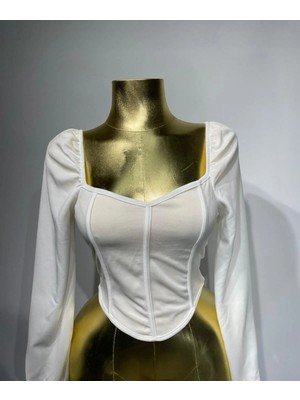 Korse Detaylı Bluz