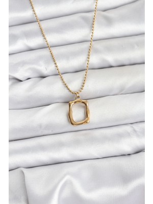 İlanib Ticaret 316L Çelik Zincir Gold Renk Model Kadın Kolye