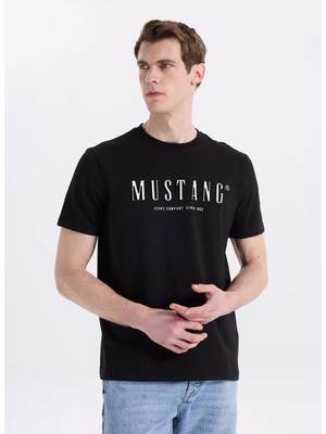 Mustang Siyah Erkek Relaxed Baskılı T-Shirt M6SM-TST1606