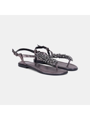 Desa Kadın Platin Boncuk Işlemeli Parmak Arası Sandalet