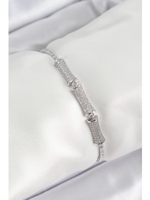 Zayka Mey Ithalat® Pirinç Gümüş Renk Zirkon Taşlı Kemik Model Kadın Bileklik