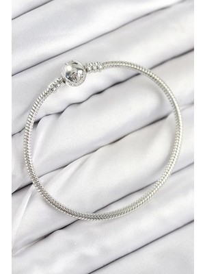 Uravas Store Pirinç Charm Topcuk Model Gümüş Renk Kadın Bileklik - TJ-BB7801
