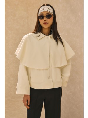 HE-QA Pelerin Detaylı Kısa Trençkot Kemik