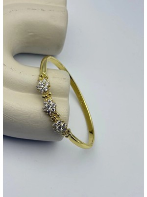 Biju Yılmaz Xuping Gold Taşlı Elegance Bloom Kelepçe - 26XPKE06