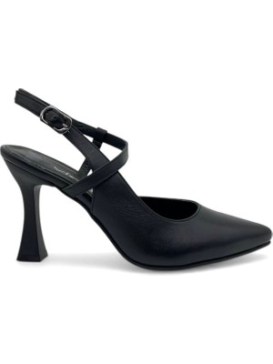 Vieris Siyah Hakiki Deri Sivri Burun Ince Topuklu Arkası Açık Kadın Ayakkabı (061126)