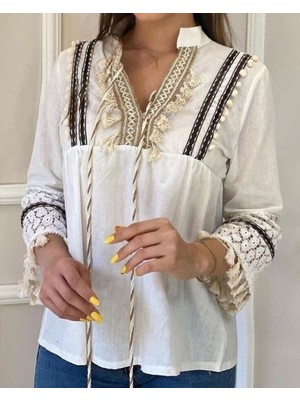 Moda Morfo Yakası Bağcıklı Kolu Dantelli Püsküllü Bluz -Beyaz