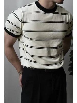 Tarz Cool Erkek Çizgi Detaylı Slim Fit Bisiklet Yaka Triko T-Shirt