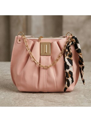 Cm Store Leopar Desenli Fular Detaylı Pudra Pembesi Çanta