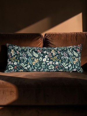 Tam Aklımdaki Mini Çiçekler Kırlent Kılıfı - Premium Keten - 75X30 cm - Uzun Yastık Kılıfı - Gizli Fermuarlı - Botanik Stil