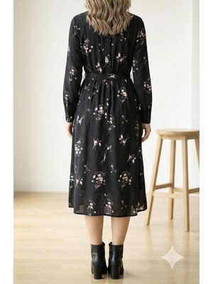 Modenya Kadın Uzun Kollu Hakim Yakalı Düğmeli Kuşaklı Desenli Maxi Mikro Süprem Elbise