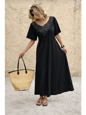 Modenya Kadın Kısa Kollu Dantel Güpür Detay V Yaka Maxi Boy Elbise