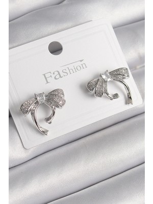 Kocadal Mht Pirinç Gümüş Renk Zirkon Taşlı Fiyonk Model Kadın Küpe Mht