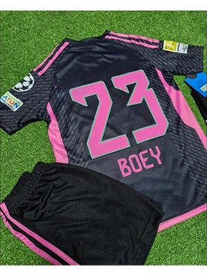 M.ü.n.i.h 2023/24 Yeni Sezon Sacha Boey Çocuk Forması 4'lü Set