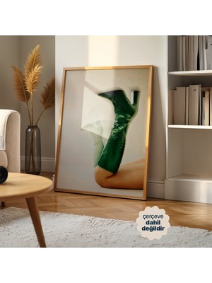 Persona Istanbul "zümrüt Ritim" - Sinematik Moda Posteri (Çerçevesiz)