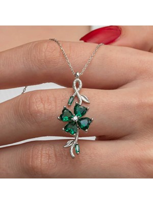 Siv Ticaret Gümüş Dönen Yeşil Yonca Kadın Kolye