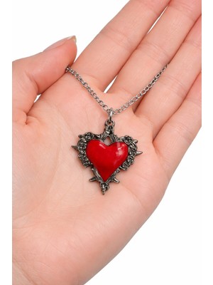 Herşey Nota Gotik Kırmızı Kalp Kolye Gümüş Renk Zincir Unisex Metal Aksesuar