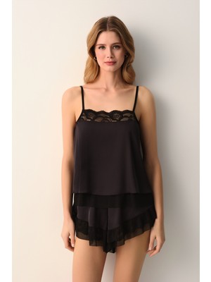 Suwen Vivienne Ince Askılı Dantelli Pijama Üstü