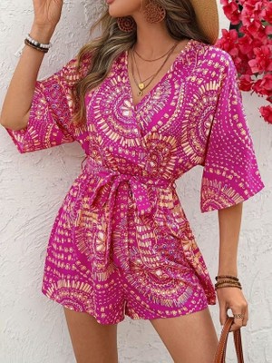 Modenya Kadın Kısa Kollu Kruvaze Yakalı Belden Kuşaklı Desenli Kısa Süprem Tulum