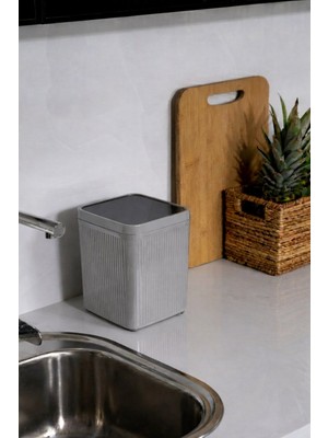 PremiumPort Lüks Çizgili Tezgah Üstü Mutfak Çöp Kovası 5 Litre Gri Kapaklı