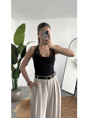 Asfa Moda Kadın Siyah Dantel Detaylı Askılı Zr Bodysuit – Ince Askı, V Yaka, Şık & Günlük Bluz