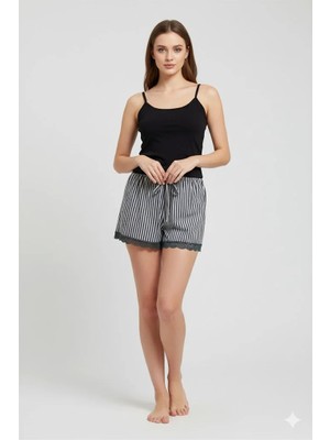 Die Grup Çizgili Penye Kadın Ev Şortu Bacak Dantel Detaylı Ev Giyim Siyah