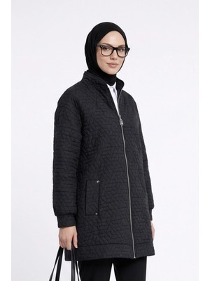 Armine Trend Kabartma Desenli Fermuarlı Cepli Ceket Siyah 26YT537