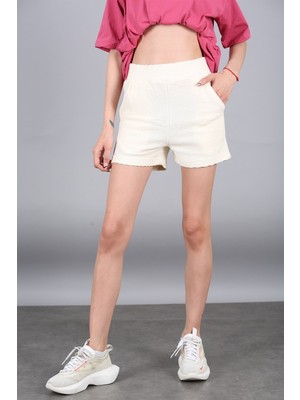 Madmext Mad Girls Krem Rengi Kaşkorse Kumaş Kadın Şort MG572